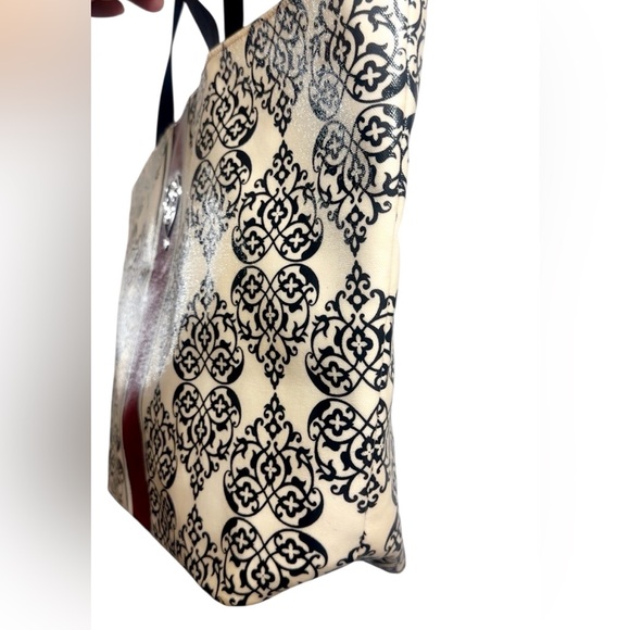 Brighton Leather Tote Bag, Sweet Valentine Collection!!  20” x 12” - Picture 9 of 10